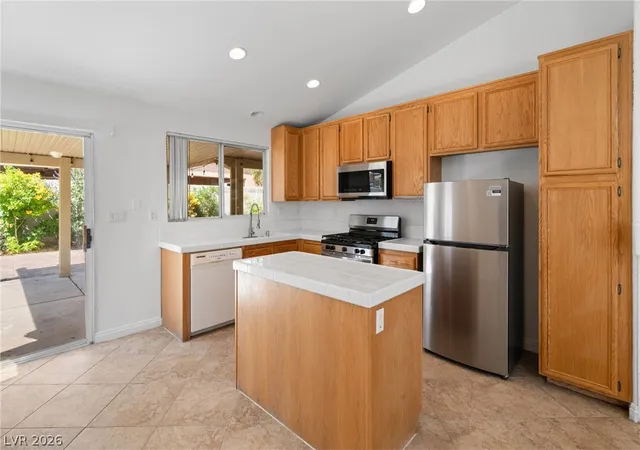 Photo 4 of Single family home for sale at 1722 Council Blf Ln, North Las Vegas, NV 89031 | MLS# 2824208 | Listing updated on 2026-10-07
