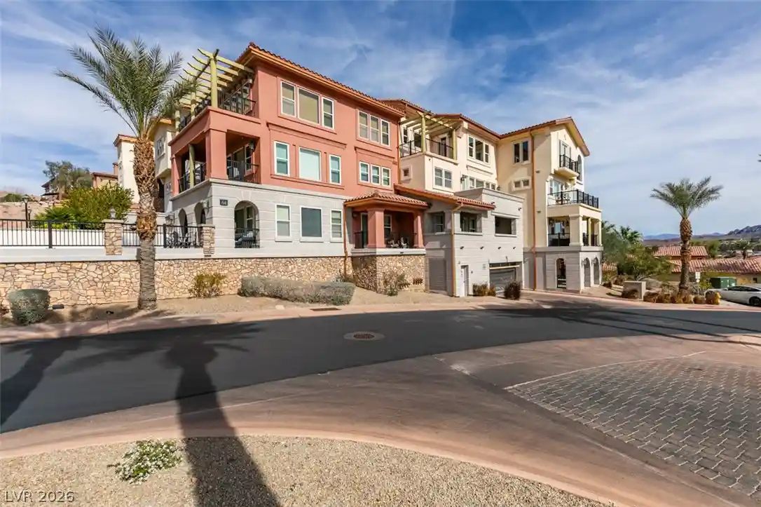 Listing Photo 2 - Condo for sale in 64 Strada Principale located at 64 Strada Principale, Henderson, NV 89011 - Unit #104