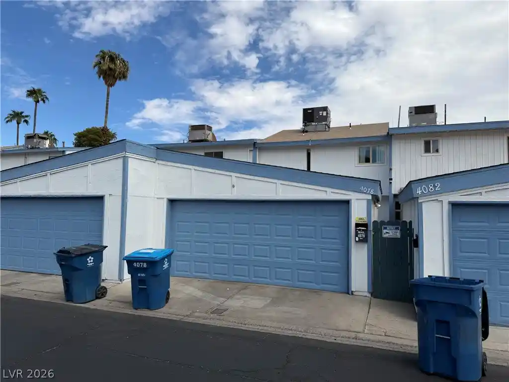 Photo 1 of Sale Pending at 4078 Gold Coast Dr, Las Vegas, NV 89121 | MLS# 2825042 | Listing updated on 2026-10-22