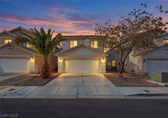 Single family home for sale at 7616 Emerald Ridge Ct, Las Vegas, NV 89129 | MLS# 2825089