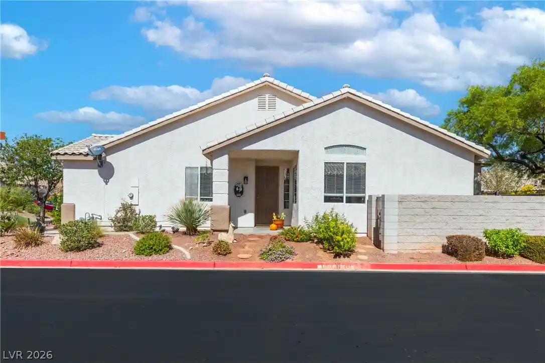 Townhouse for sale at 206 Alaska Jade St, Henderson, NV 89074 | MLS# 2824701