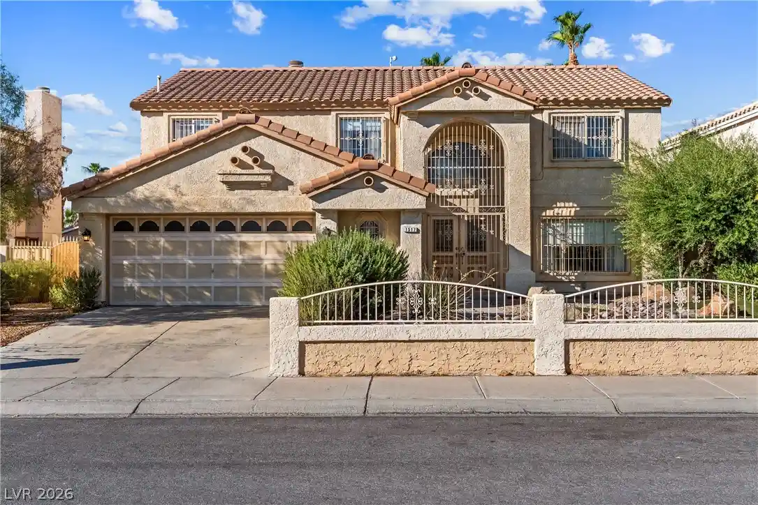Photo 1 of Sale Pending at 1517 Ironbark Dr, Henderson, NV 89014 | MLS# 2824261 | Listing updated on 2026-10-22