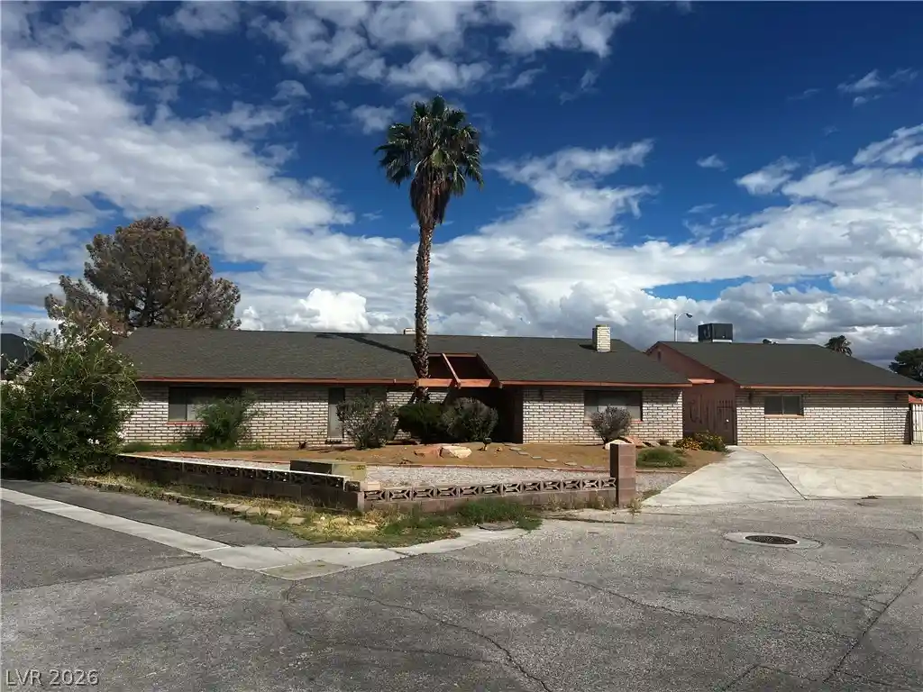 Photo 1 of Single family home for sale at 6920 Edna Ave, Las Vegas, NV 89117 | MLS# 2825663 | Listing updated on 2026-10-30