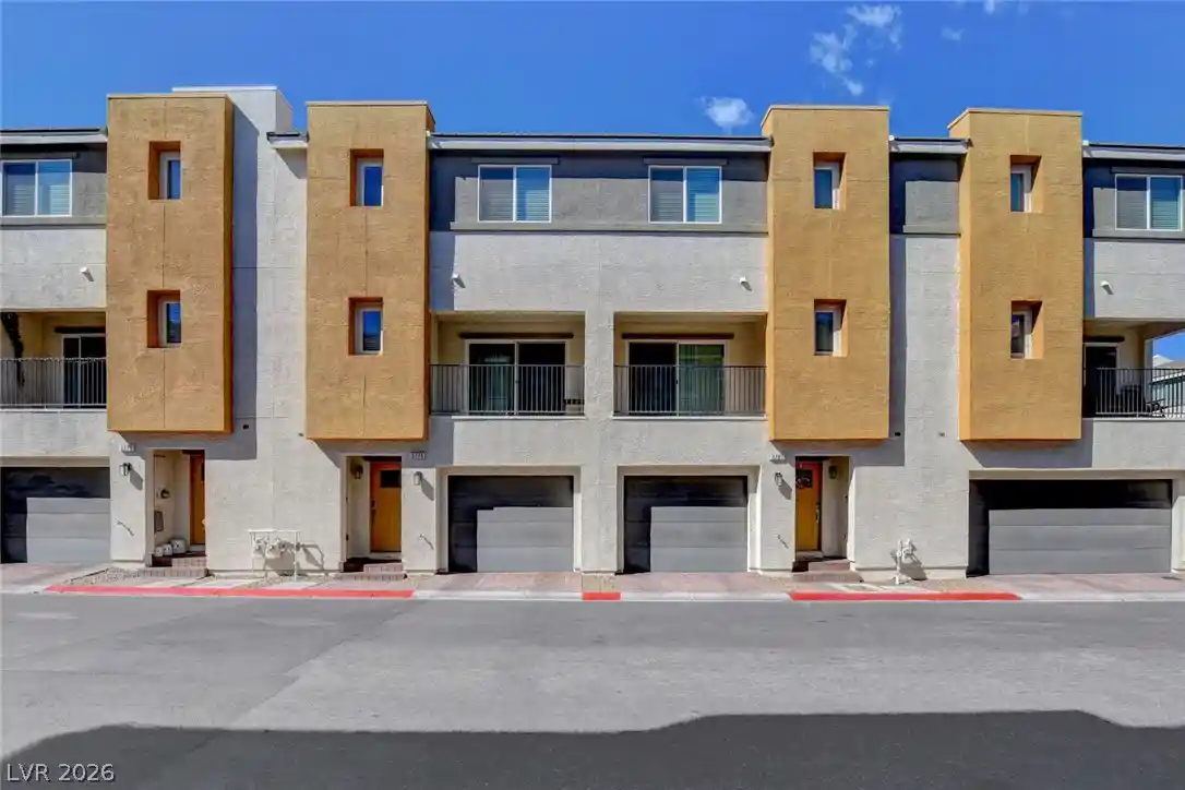 Townhouse for sale at 3779 Enchanted Sky St, Las Vegas, NV 89129 | MLS# 2825816