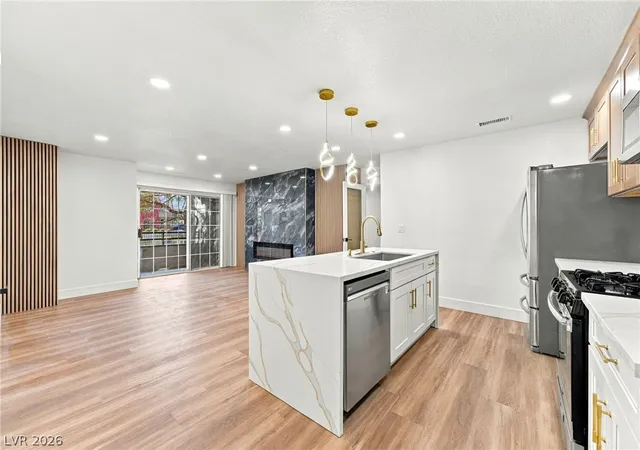 Listing Photo 1 - Condo for sale in building located at 2200 S Fort Apache Rd, Las Vegas, NV 89117 - Unit #2011