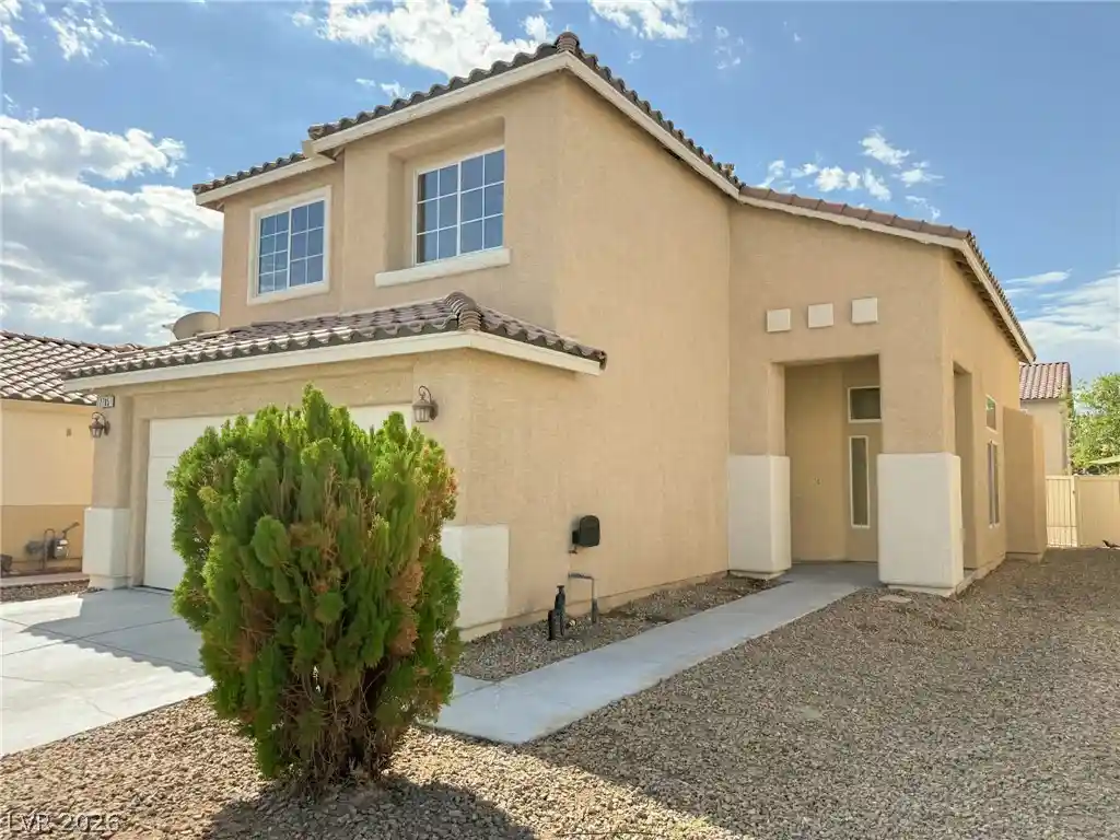 Single family home for sale at 2705 Mossy Oaks Ln, Las Vegas, NV 89142 | MLS# 2825956