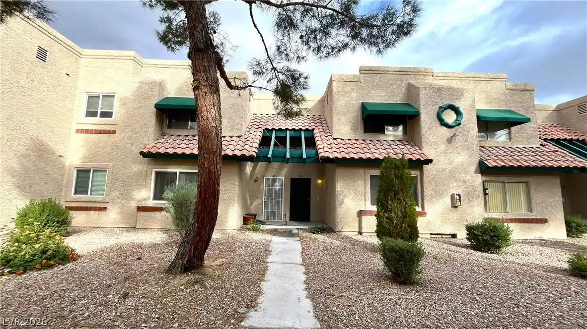 Condo for sale at 6750 Del Rey Ave #123, Las Vegas, NV 89146 | MLS# 2826709