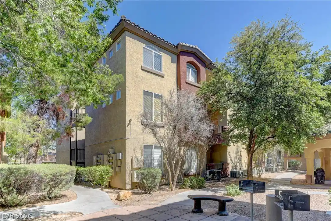 Photo 1 of Condo for sale at 4400 S Jones Blvd #3138, Las Vegas, NV 89103 | MLS# 2826872 | Listing updated on 2026-10-22