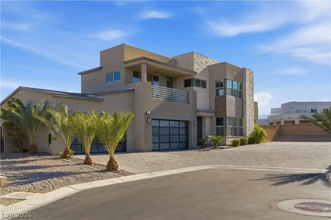 Photo 1 of Single family home for sale at 8041 Hamilton Mountain Ct, Las Vegas, NV 89113 | MLS# 2825062 | Listing updated on 2026-10-18
