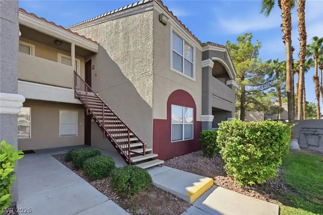 Photo 1 of Condo for sale at 5055 W Hacienda Ave #1220, Las Vegas, NV 89118 | MLS# 2827898 | Listing updated on 2026-10-19