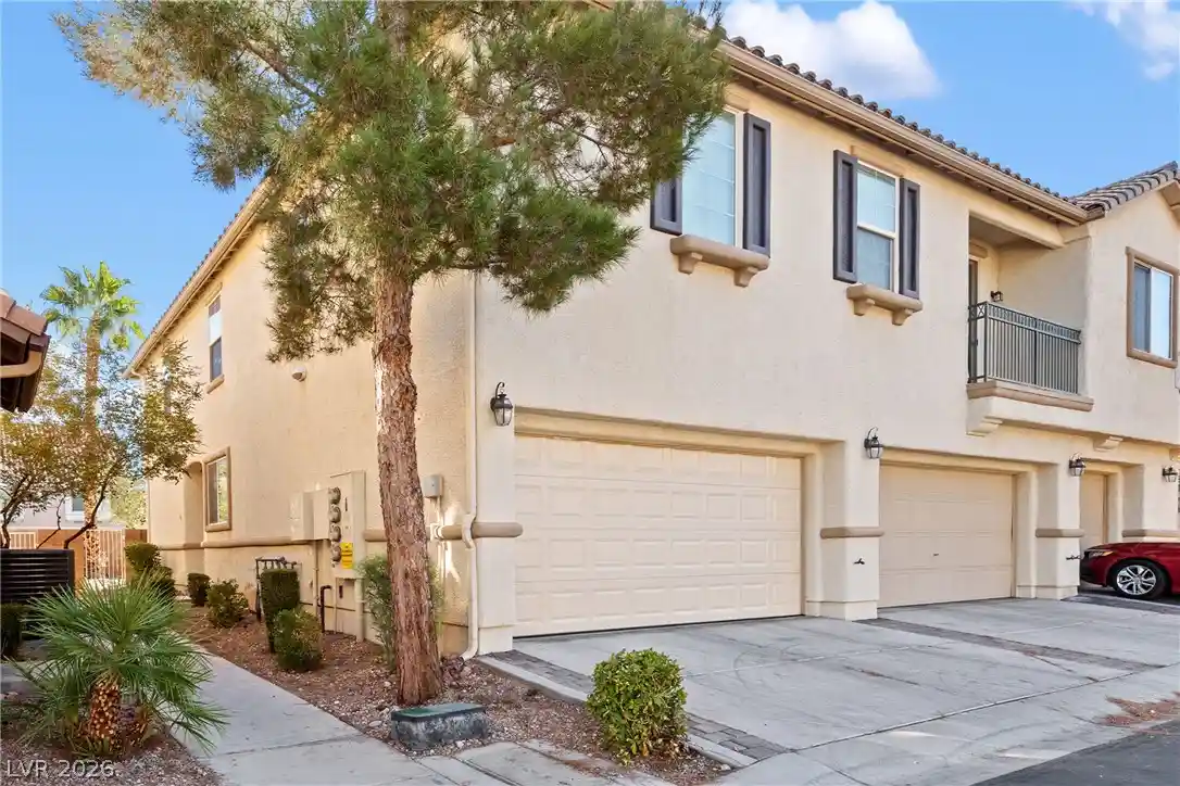 Listing Photo 1 - Condo for sale in 6255 W Arby Ave located at 6255 W Arby Ave, Las Vegas, NV 89118 - Unit #318