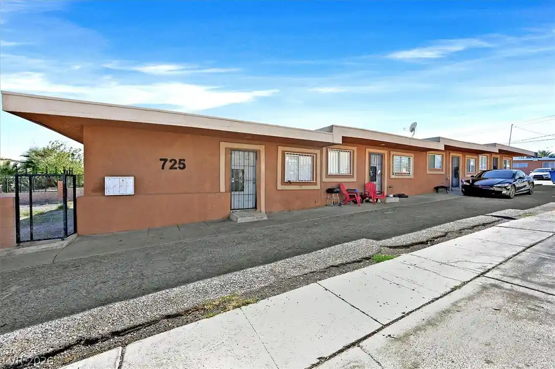 Multi family home for sale at 725 N 11th Street, Las Vegas, NV 89101 | MLS# 2826936