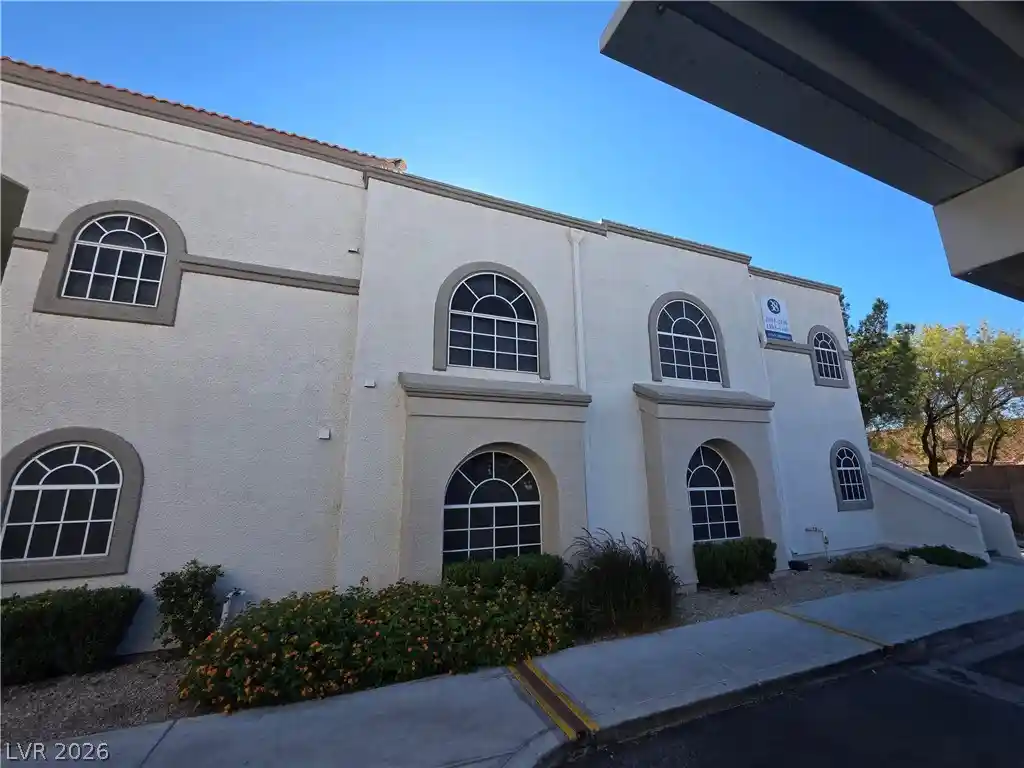 Listing Photo 1 - Condo for sale in 3125 N Buffalo Dr located at 3125 N Buffalo Dr, Las Vegas, NV 89128 - Unit #2104
