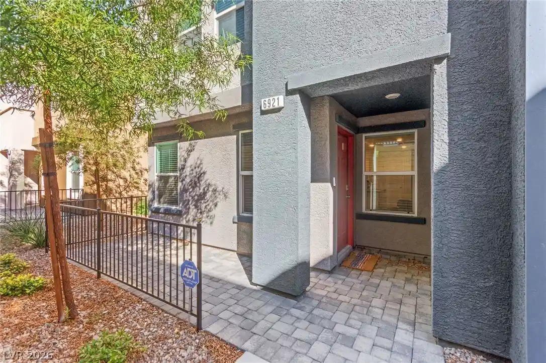 Photo 1 of Townhouse for sale at 6921 Honor Hl St, Las Vegas, NV 89166 | MLS# 2828074 | Listing updated on 2026-10-20