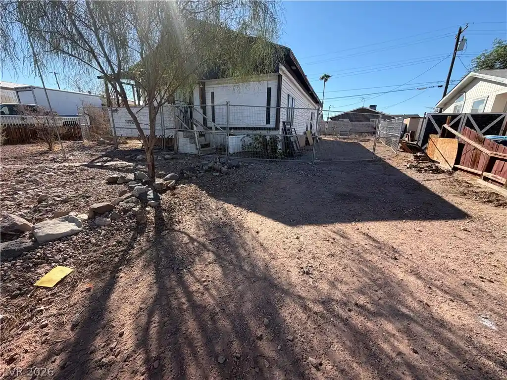 Photo 1 of Manufactured home for sale at 212 Mojave Ln, Henderson, NV 89015 | MLS# 2828342 | Listing updated on 2026-10-21