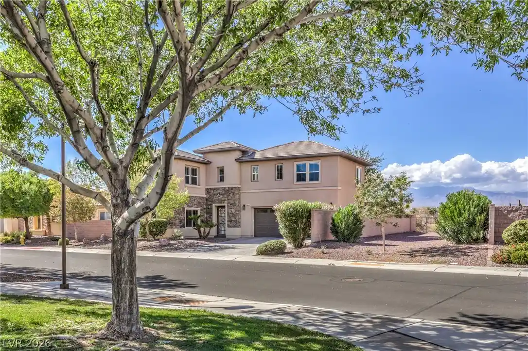 Photo 1 of Single family home for sale at 8655 Killians Greens Dr, Las Vegas, NV 89131 | MLS# 2828084 | Listing updated on 2026-10-22