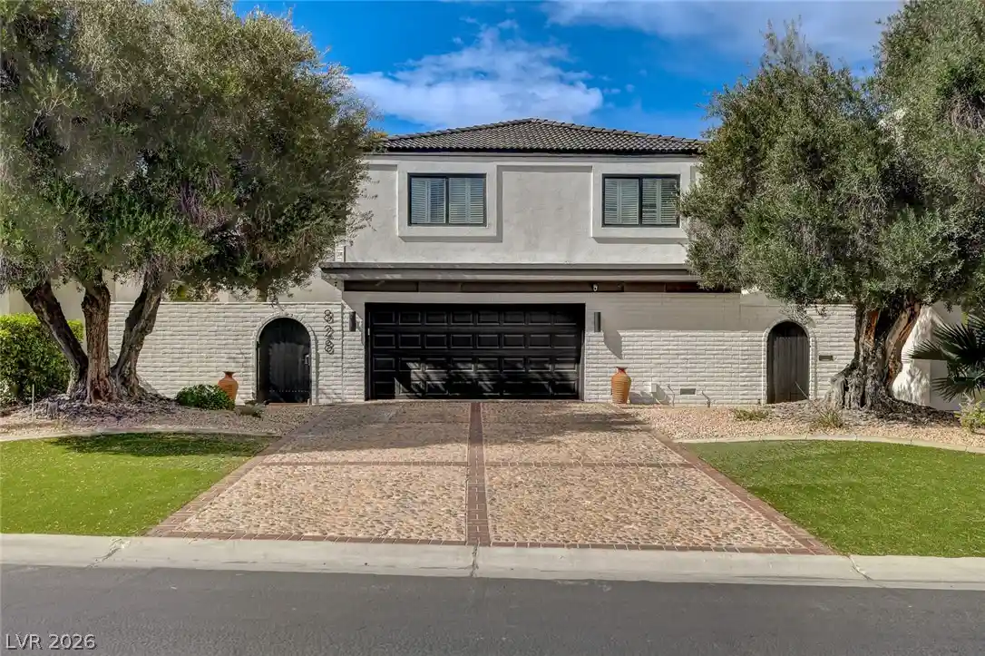 Single family home for sale at 828 Vegas Valley Dr, Las Vegas, NV 89109 | MLS# 2828884