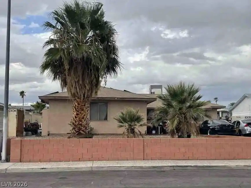 Photo 1 of Single family home for sale at 924 Rockaway St, Las Vegas, NV 89145 | MLS# 2828831 | Listing updated on 2026-10-22