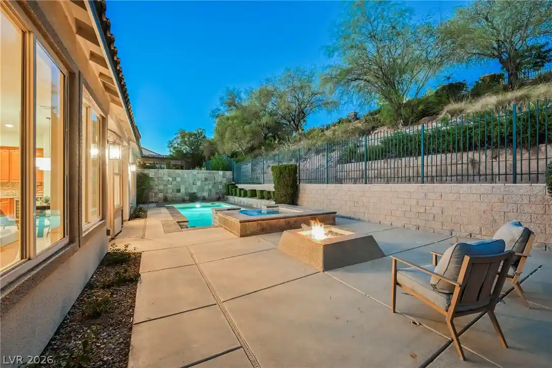 Photo 1 of Single family home for sale at 2849 Botticelli Dr, Henderson, NV 89052 | MLS# 2829001 | Listing updated on 2026-10-24