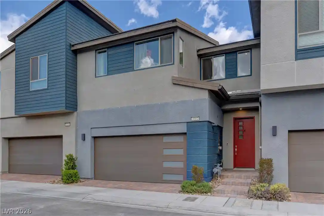 Townhouse for sale at 3212 Vittoria Ave, Henderson, NV 89044 | MLS# 2828763