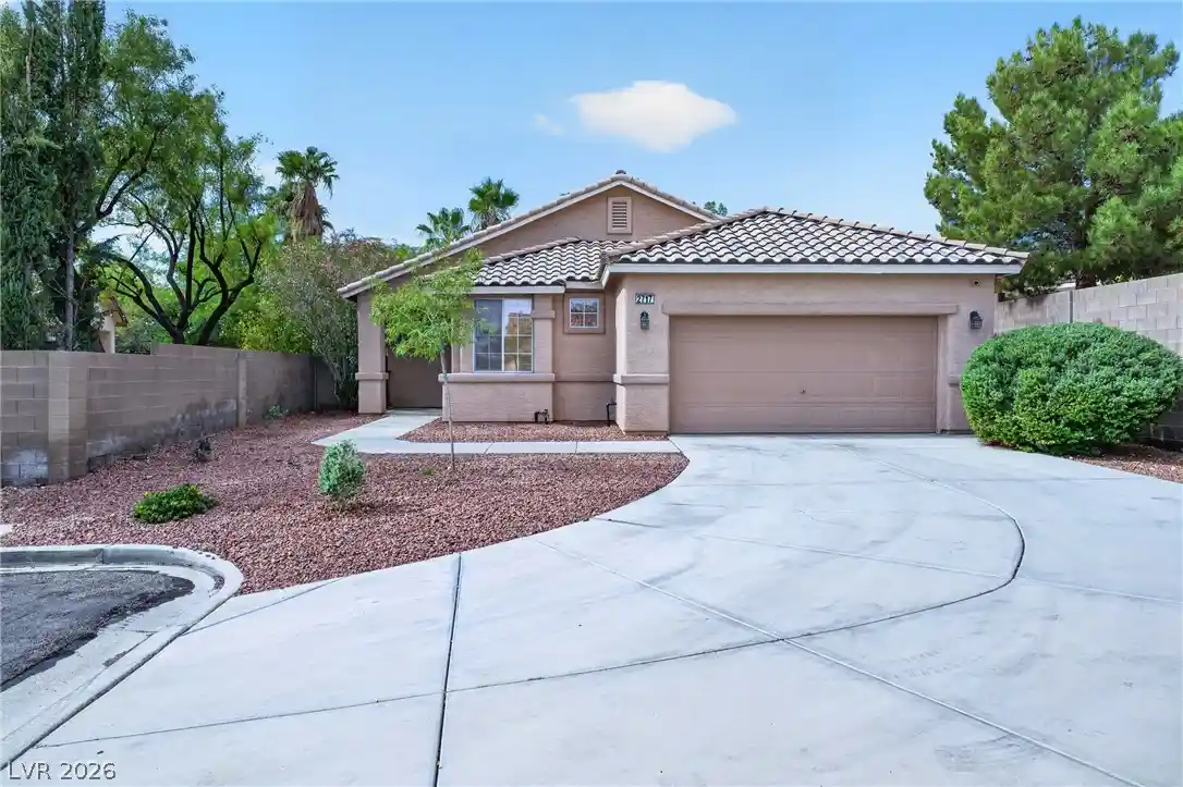 Photo 1 of Single family home for sale at 2717 Grande Valley Dr, Las Vegas, NV 89135 | MLS# 2829282 | Listing updated on 2026-10-29