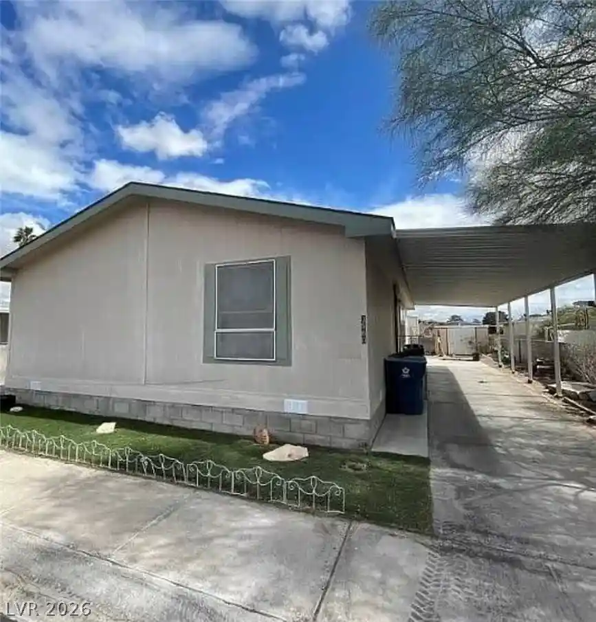 Manufactured home for sale at 3560 Estes Park Dr, Las Vegas, NV 89122 | MLS# 2828974