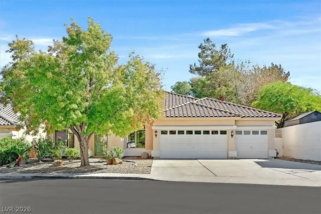 Photo 1 of Single family home for sale at 1727 Sand Storm Dr, Henderson, NV 89074 | MLS# 2829505 | Listing updated on 2026-10-29
