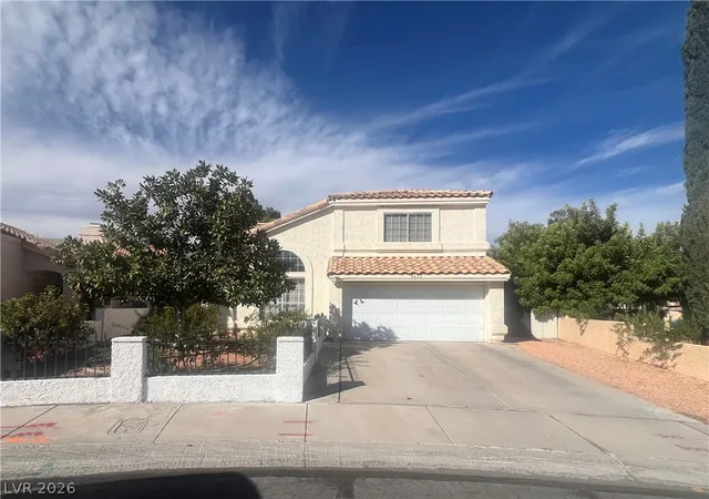 Single family home for sale at 9600 Kinlock Ct, Las Vegas, NV 89117 | MLS# 2829845