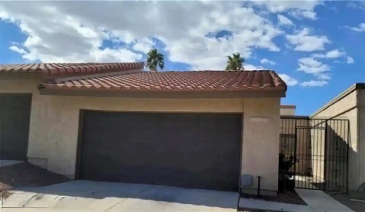 Townhouse for sale at 4453 Alto Verde Dr, Las Vegas, NV 89119 | MLS# 2829598