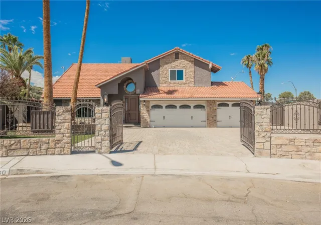 Photo 1 of Single family home for sale at 6480 Bristlecone Cir, Las Vegas, NV 89146 | MLS# 2830658 | Listing updated on 2026-10-30