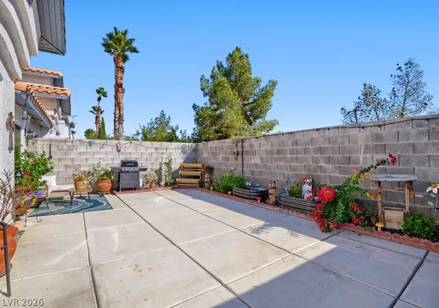 Photo 4 of Townhouse for sale at 8200 Crystal Star Ct, Las Vegas, NV 89145 | MLS# 2830170 | Listing updated on 2026-10-30
