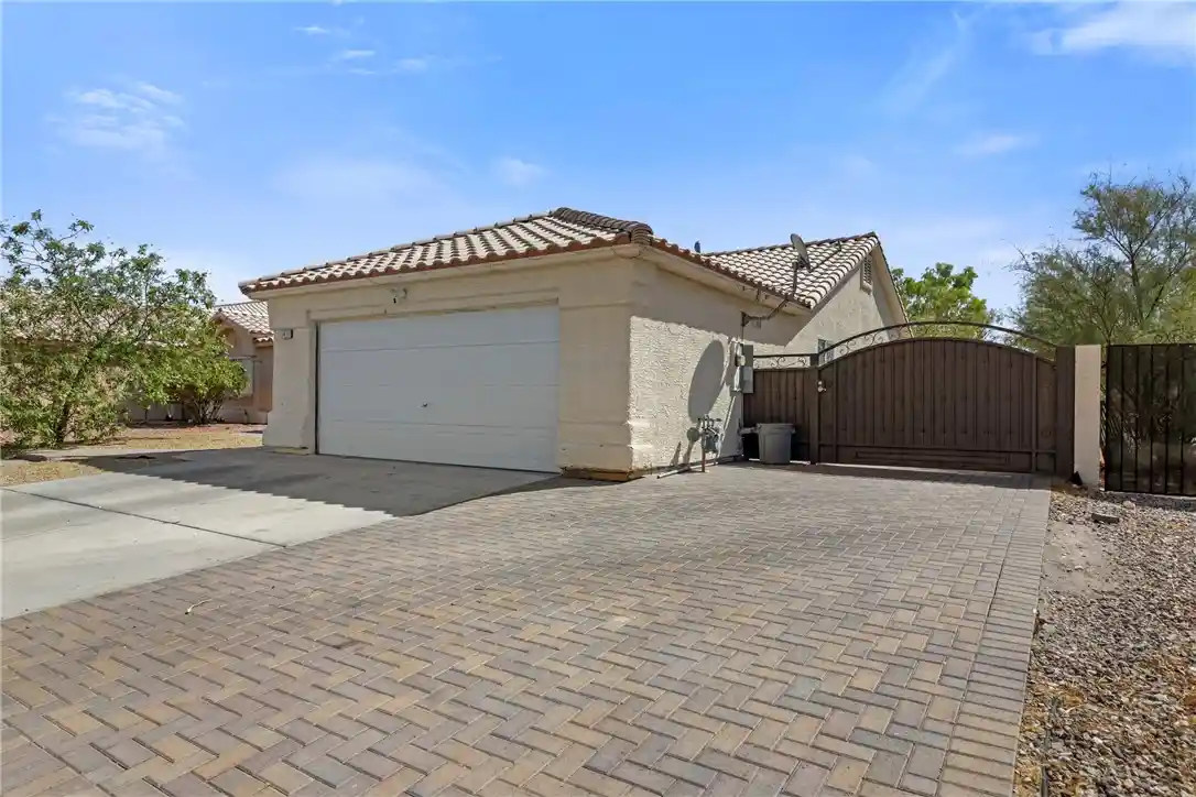 Single family home for sale at 5438 Iberville St, North Las Vegas, NV 89031 | MLS# 2830827