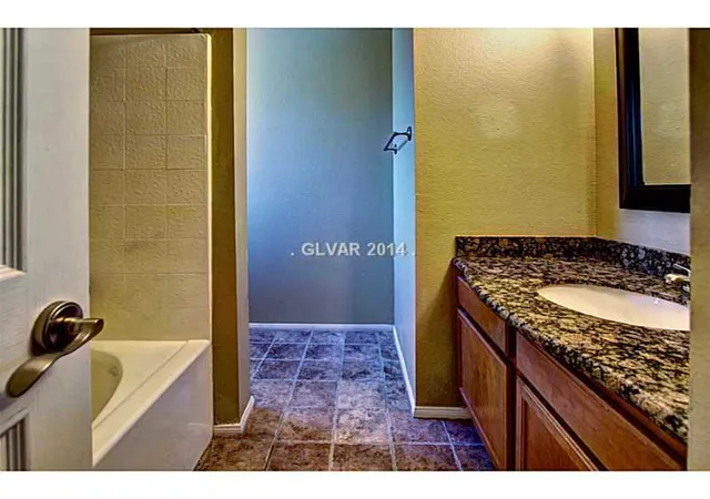 Condominium at 7300 Pirates Cove Rd #1005, Las Vegas, NV 89145 | MLS# 1488481 | | Sold on 2014-12-19