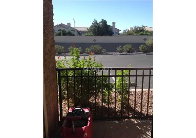 Photo 1 of Condominium at 5499 Indian River Dr #361, Las Vegas, NV 89103 | MLS# 1394905 | | Sold on 2013-11-13