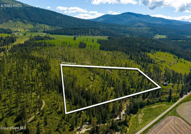 Homes for sale in Bonners Ferry, ID | Nna This Way, Bonners Ferry, ID 83805 | MLS# 26-5318