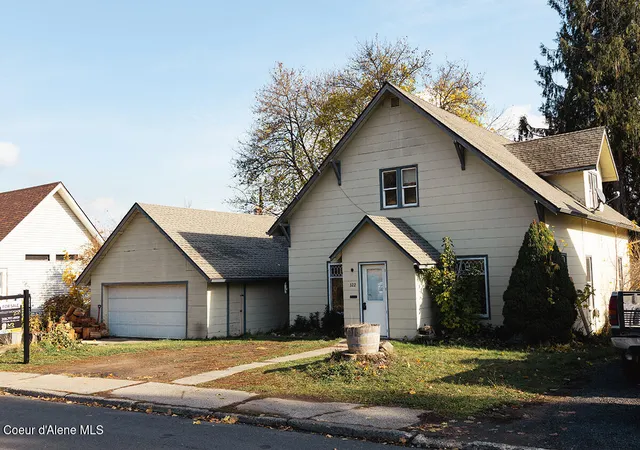 1st image of 322 S 9Th St, Saint Maries, ID 83861 | MLS# 24-10506