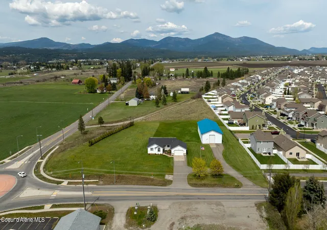 Photo 3 of Sale Pending at 12719 W Prairie Ave, Post Falls, ID 83854 | MLS# 25-4085 | Listing updated on 2026-05-08