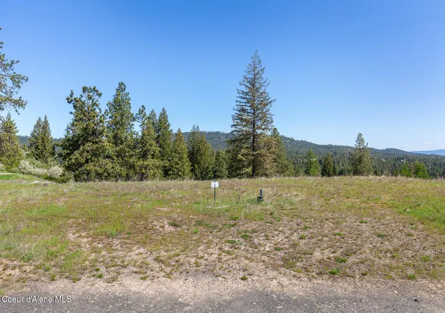 1st image of 14933 S Chalk Hill Dr, Coeur D Alene, ID 83814 | MLS# 25-4402