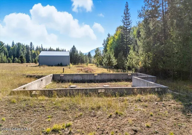 4th image of Xx Poloma Ln, Priest River, ID 83856 | MLS# 25-9484