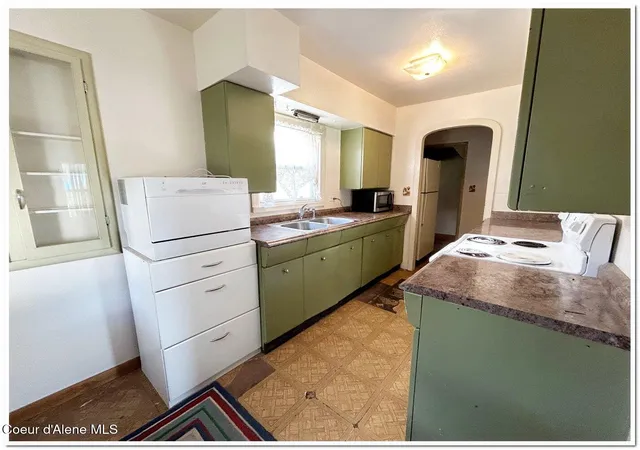Homes for sale in Bonners Ferry, ID | 6490 Van Buren St, Bonners Ferry, ID 83805 | MLS# 26-6182