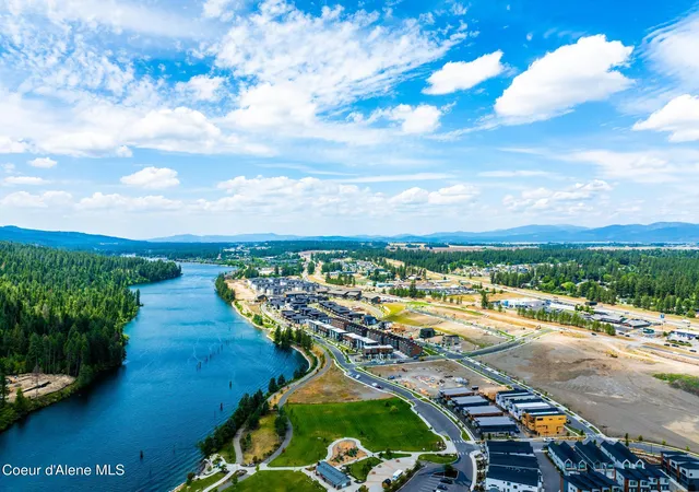 35th image of 2525 W Top Saw Ln, Coeur D Alene, ID 83814 | MLS# 25-10000