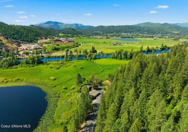 Homes for sale in Saint Maries, ID | 2035 St Joe River Rd, Saint Maries, ID 83861 | MLS# 26-310