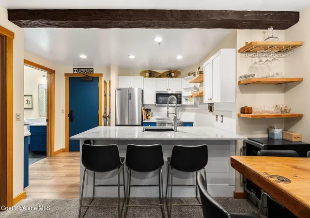 4th image of 124 Village Lane #305, Sandpoint, ID 83864 | MLS# 25-11595