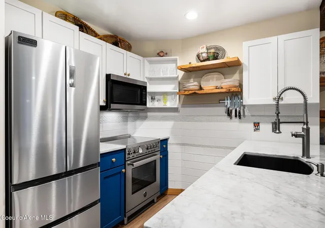 5th image of 124 Village Lane #305, Sandpoint, ID 83864 | MLS# 25-11595