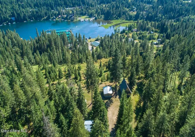 3rd image of 17762 S Nolan Dr, Coeur D Alene, ID 83814 | MLS# 26-565