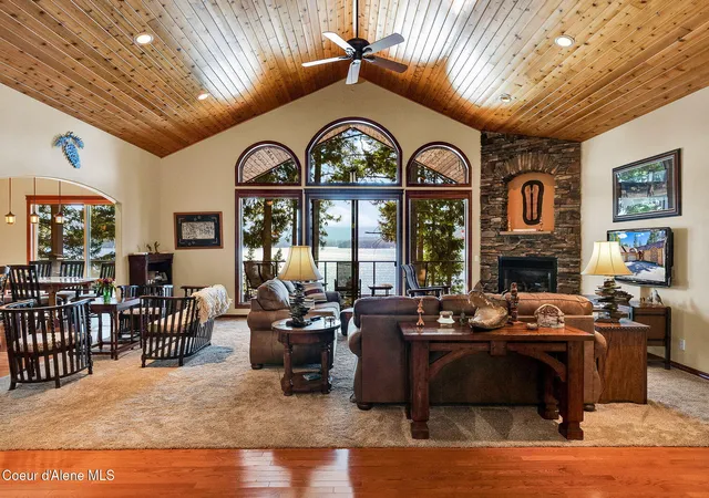 2nd image of 7404 S Panorama View Dr, Harrison, ID 83833 | MLS# 26-403