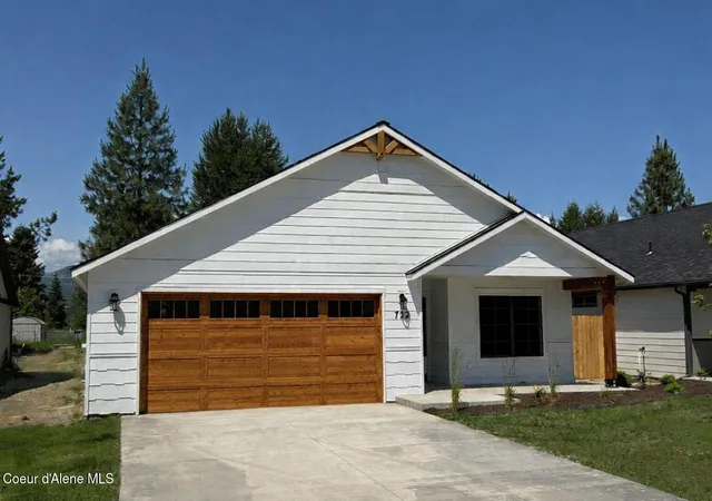 Homes for sale in Sandpoint, ID | 1161 Jersey St, Sandpoint, ID 83864 | MLS# 26-604