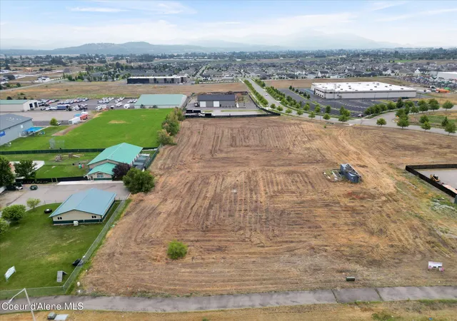 3rd image of 2135 W Seltice Wy, Post Falls, ID 83854 | MLS# 26-904