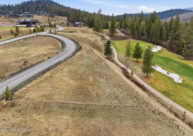 4th image of 6223 W Dashwood Wy, Coeur D Alene, ID 83814 | MLS# 26-1026