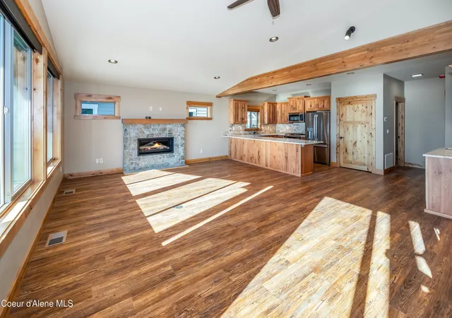 5th image of 56 Palouse Dr #B9, Nordman, ID 83848 | MLS# 26-4426